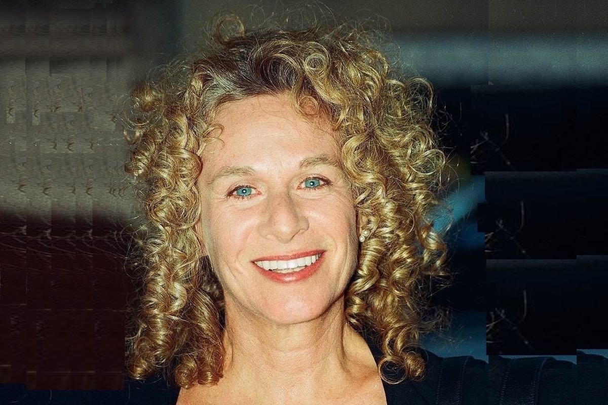 Carole King in 2002
