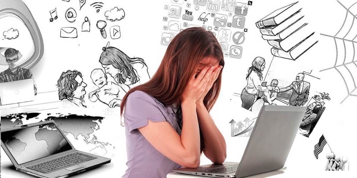 Frustrated woman over laotop