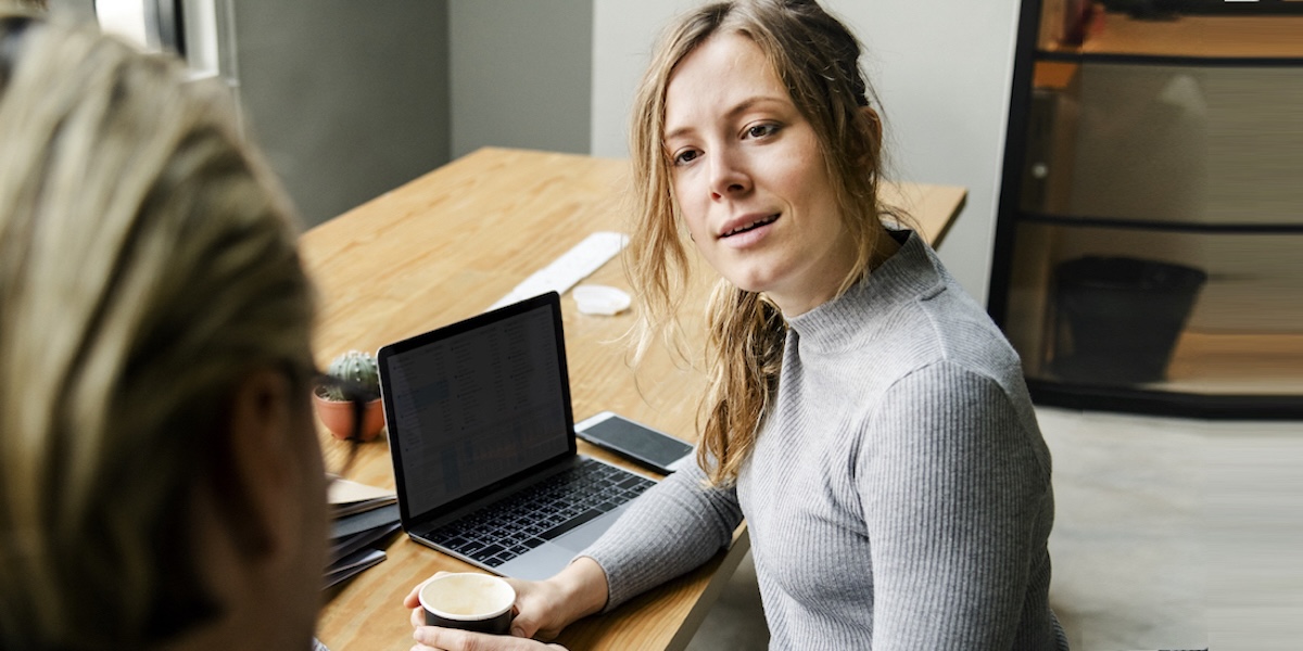 View effective ways to give constructive advice.